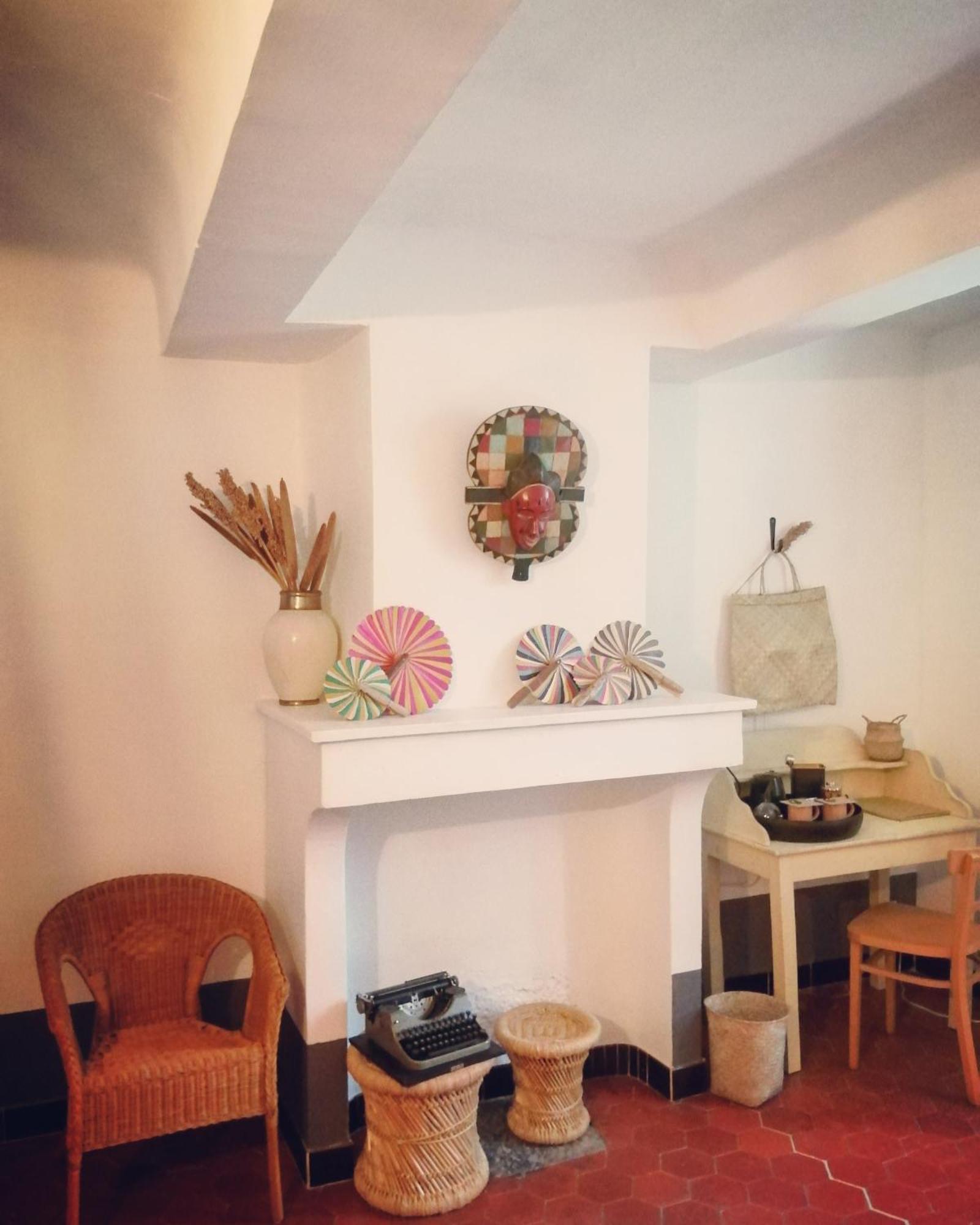 La Maison Hilarion Correns Esterno foto